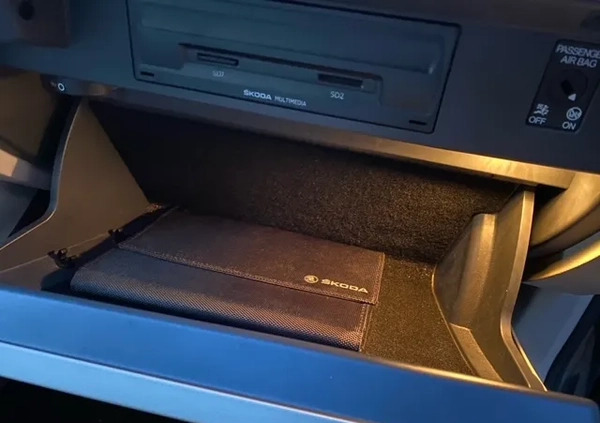 Skoda Superb cena 72447 przebieg: 198000, rok produkcji 2018 z Górzno małe 497